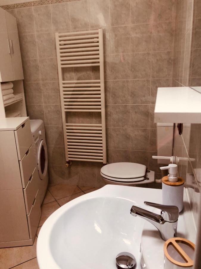 La Via Del Mare Apartman Albenga Kültér fotó