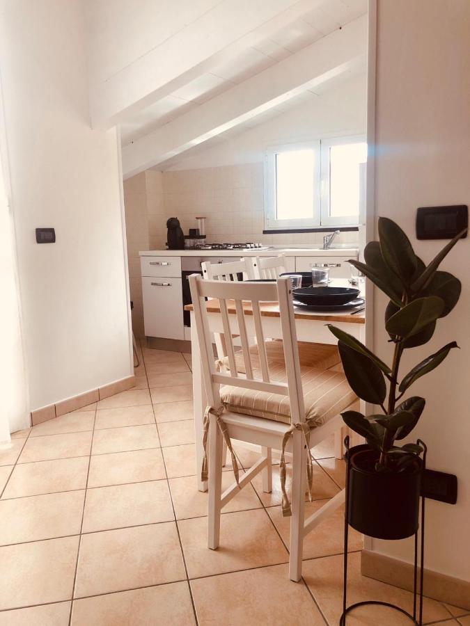 La Via Del Mare Apartman Albenga Kültér fotó