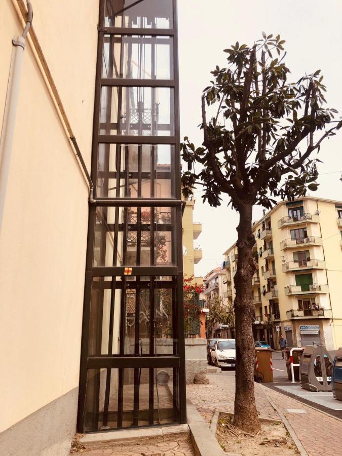 La Via Del Mare Apartman Albenga Kültér fotó