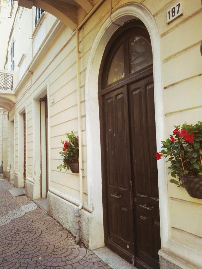 La Via Del Mare Apartman Albenga Kültér fotó